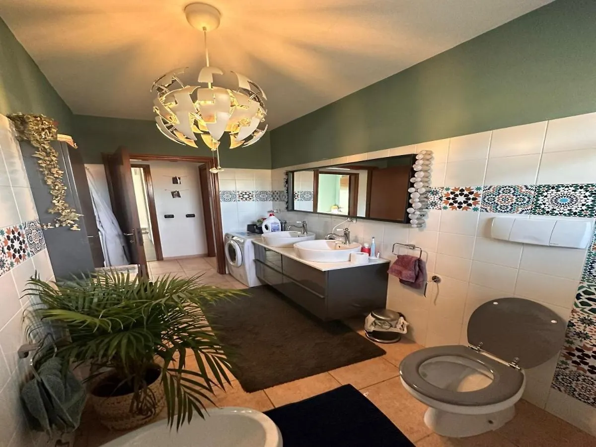 Appartme La Malfa 13 Apartment Peschiera Borromeo 0*,